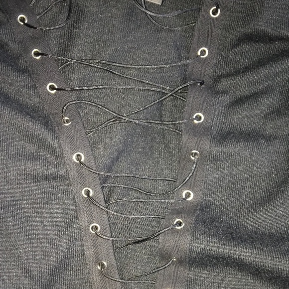 Black mini dress - Picture 1 of 2